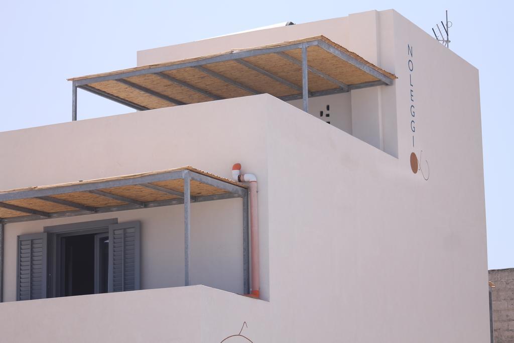 Ajamola Favignana